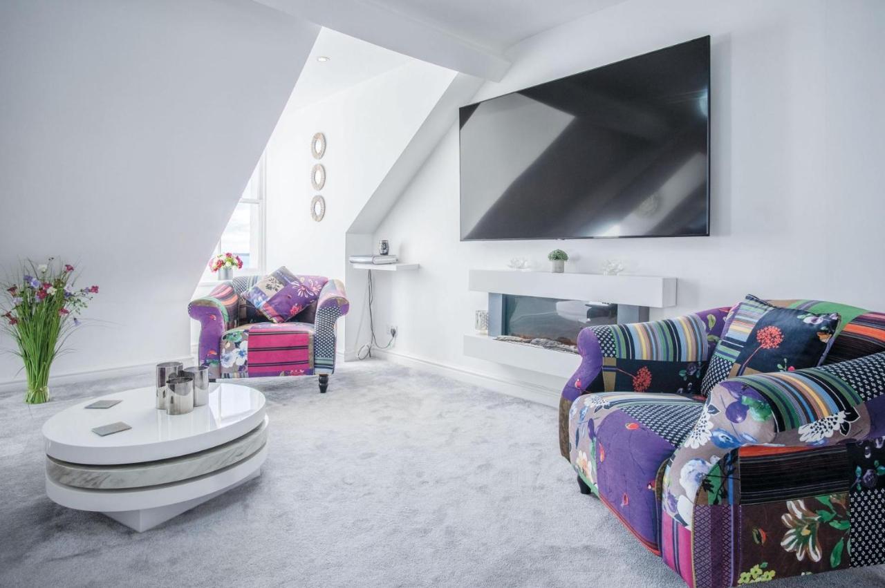 The Penthouse - Luxury 1 Bed - Panorama - Apartment Tenby