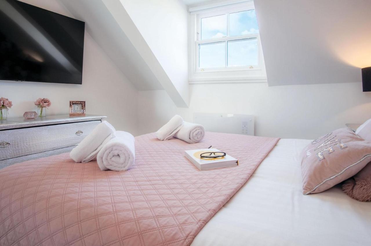 The Penthouse - Luxury 1 Bed - Panorama - Apartment *